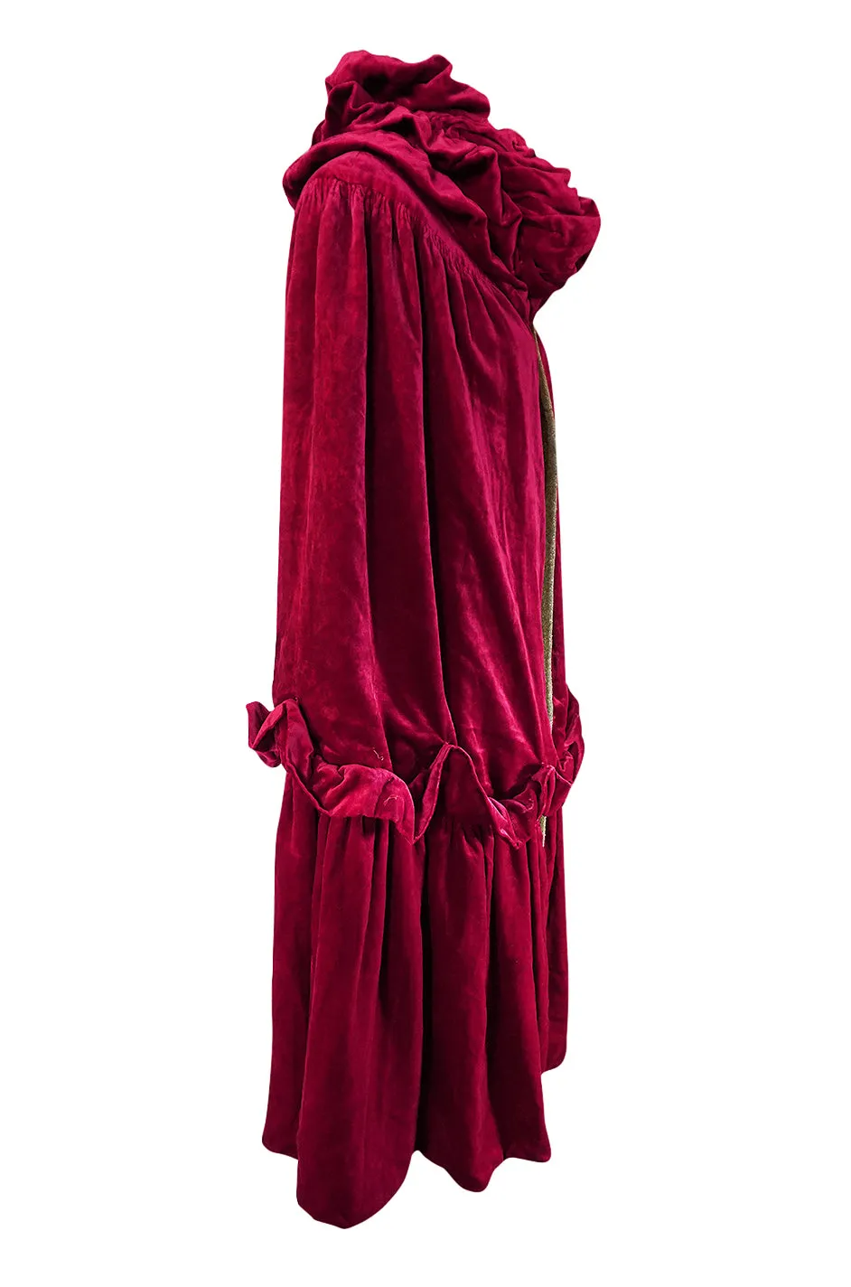 1920s Deep Fuschia Pink Velvet Reversible Gold Lame Cape