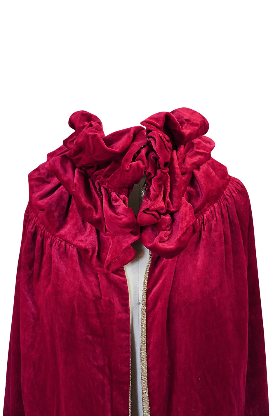 1920s Deep Fuschia Pink Velvet Reversible Gold Lame Cape