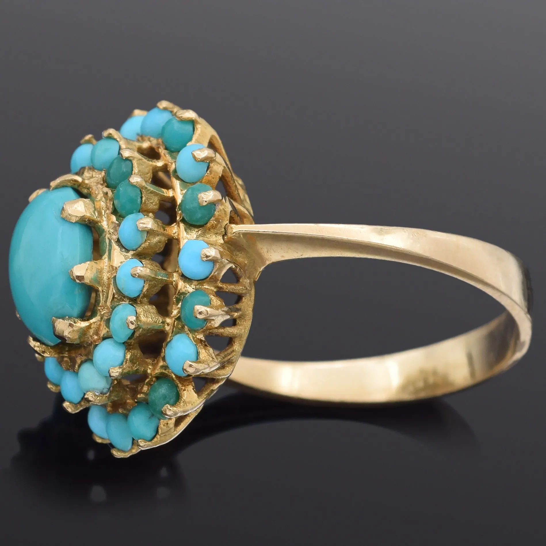 Antique Turquoise 18K Yellow Gold Cocktail Ring Size 6.75