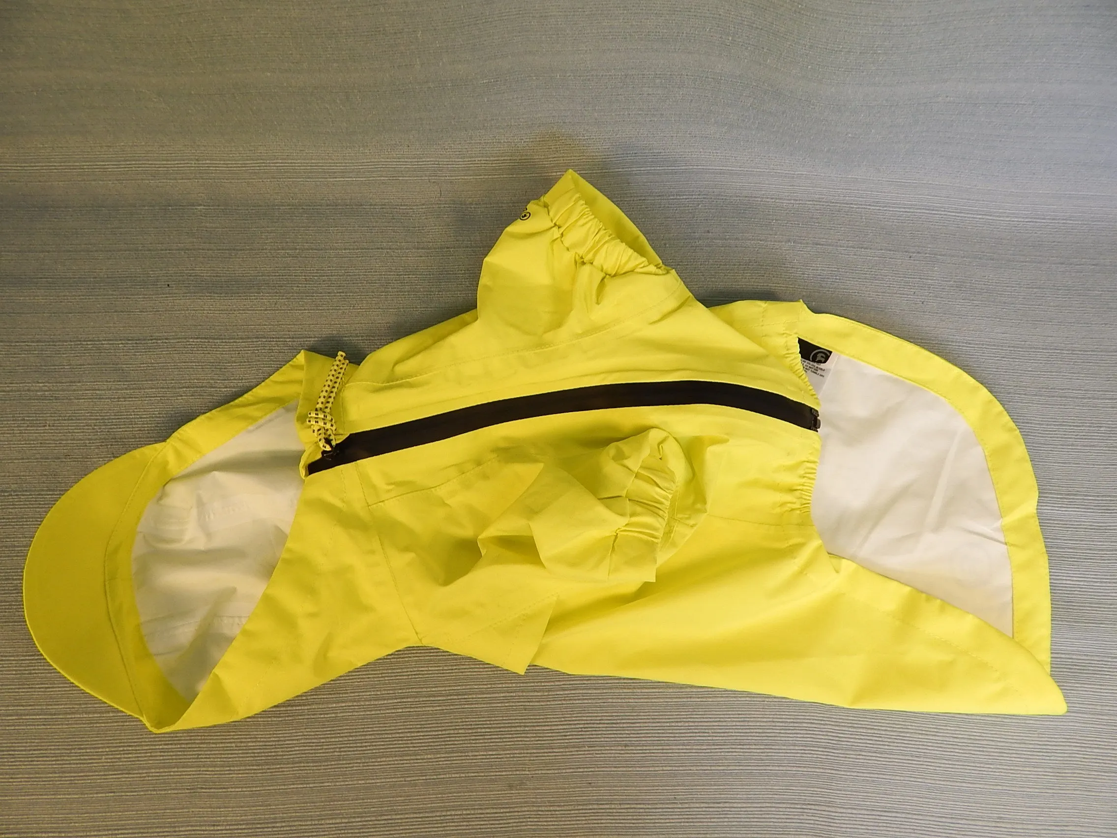 Backcountry x Petco Yellow Rain Jacket - Sizes XS and S - BRAND NEW!