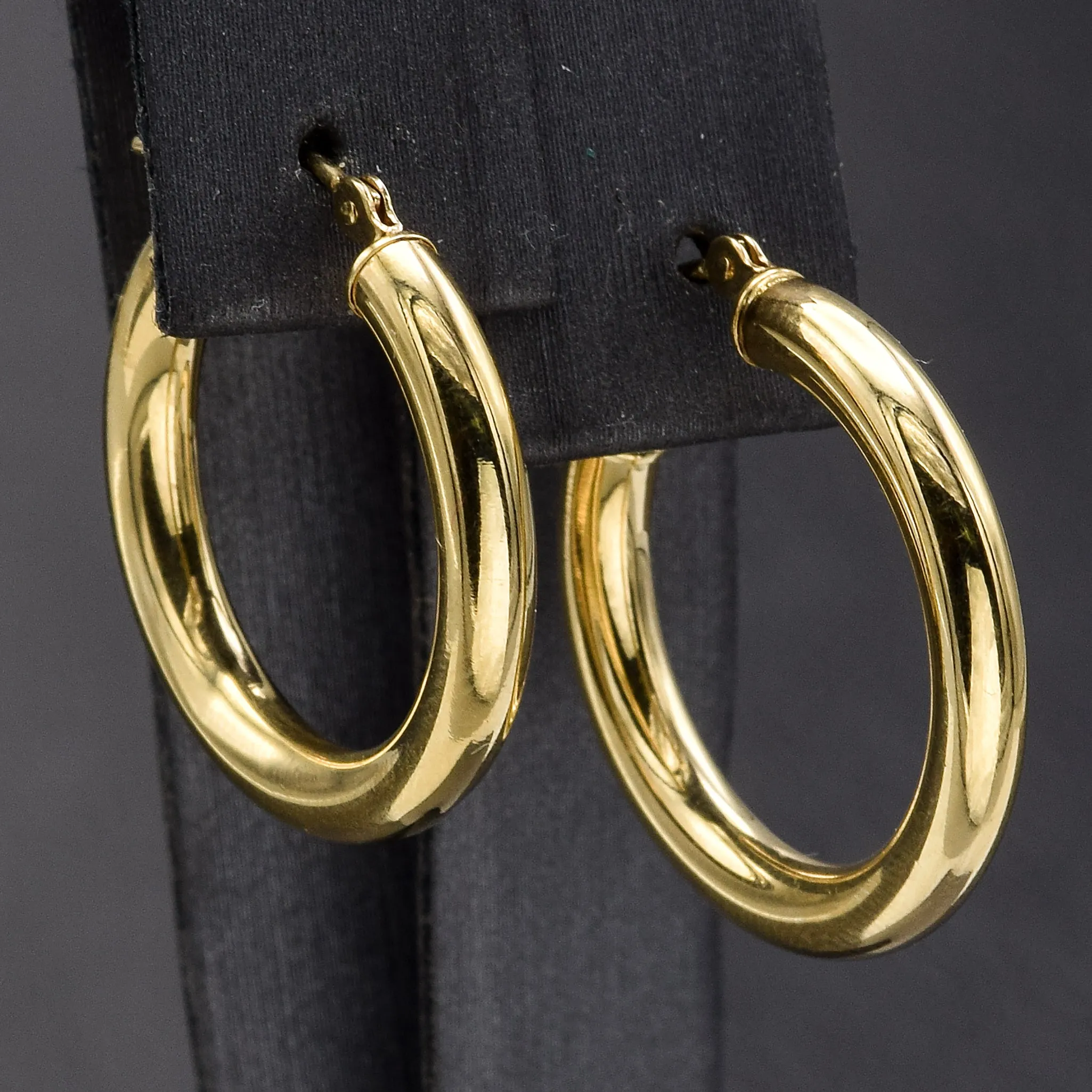 Estate 14K Yellow Gold 3 mm Hoop Earrings