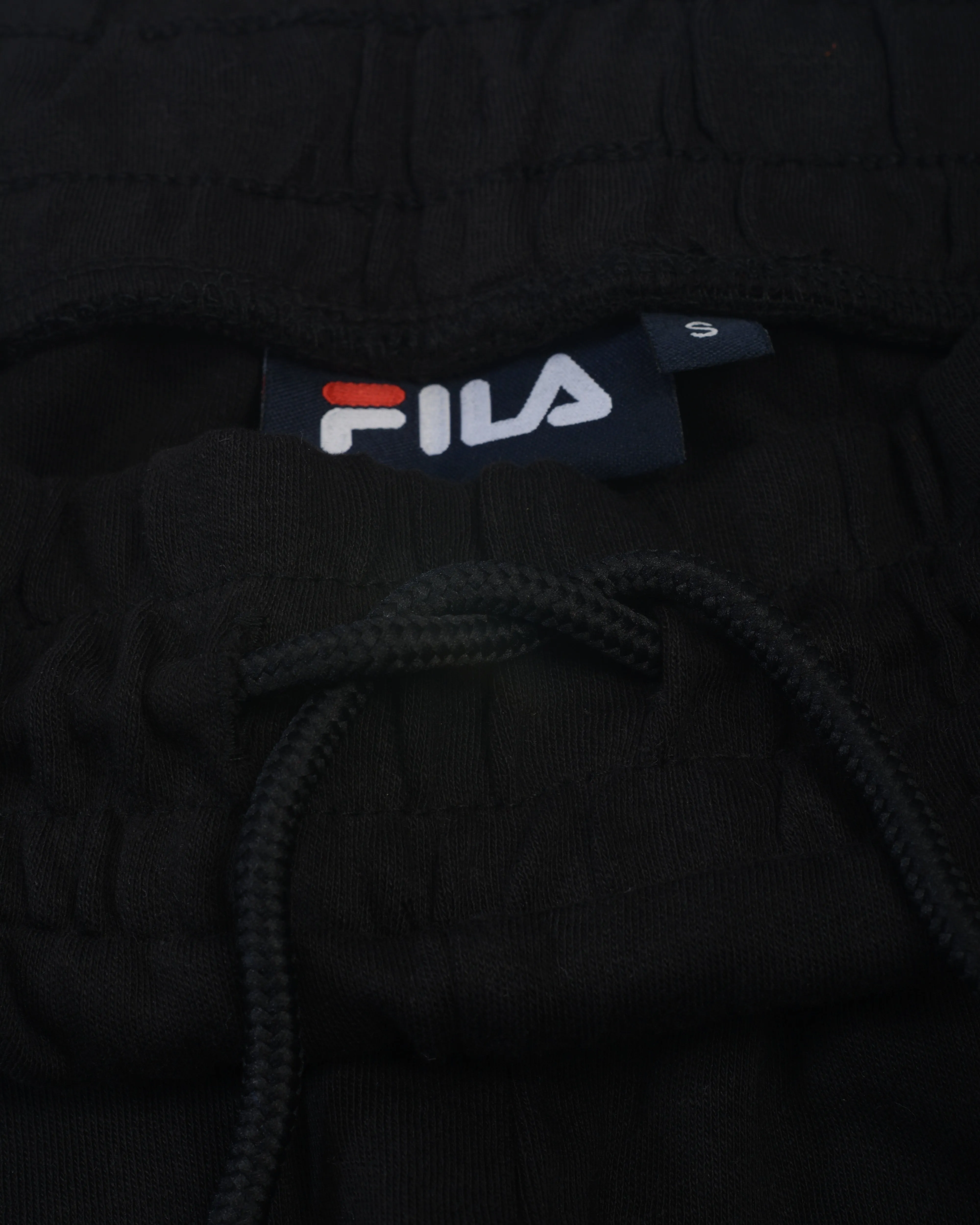 FILA ELDON SWEAT SHORT BLACK WITH POCKET ZIPPER