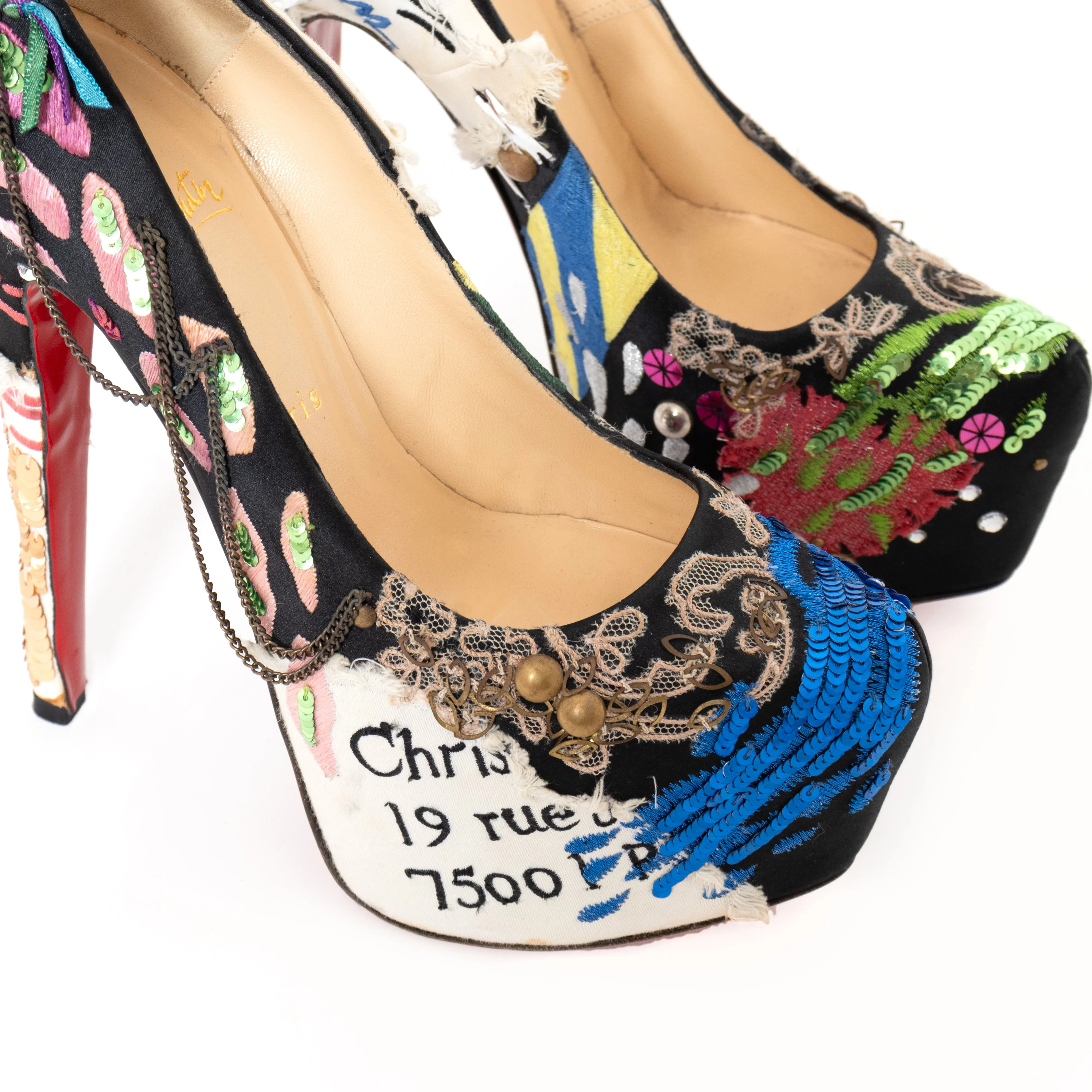 Limited Edition Daffodile Brodee Crêpe Satin Pumps 38.5