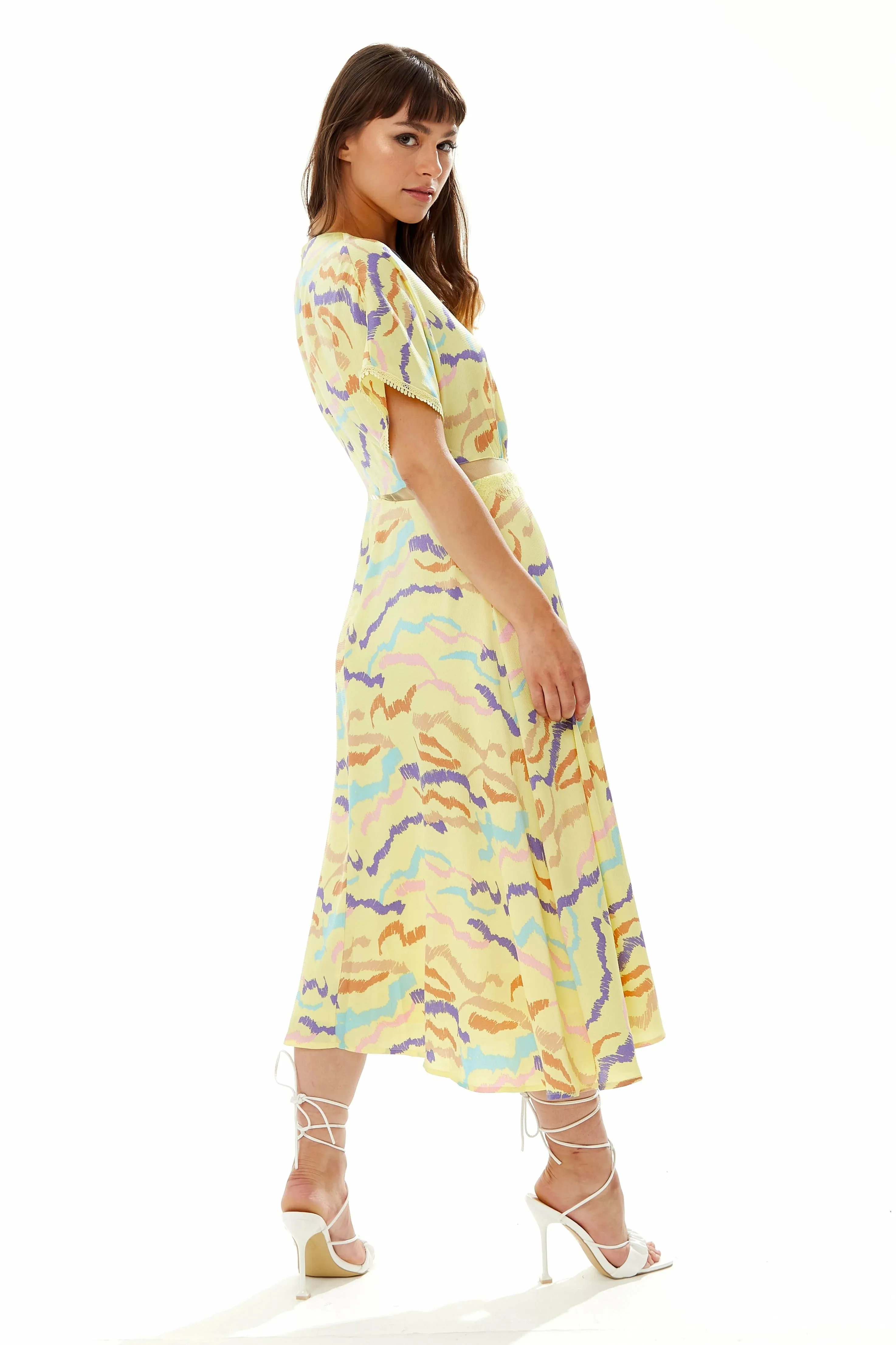 Liquorish Midi Abstract Zebra Print Dress With Mesh Yellow