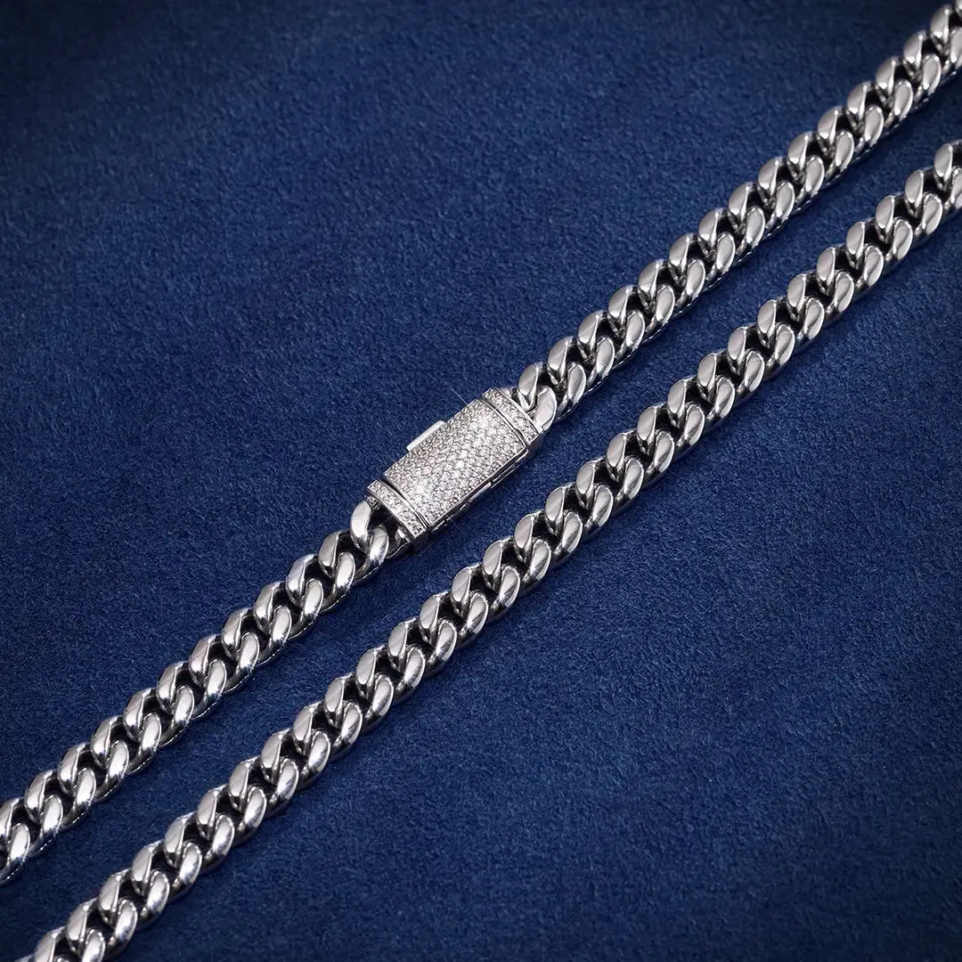 Miami Cuban Chain With Moissanite Clasp