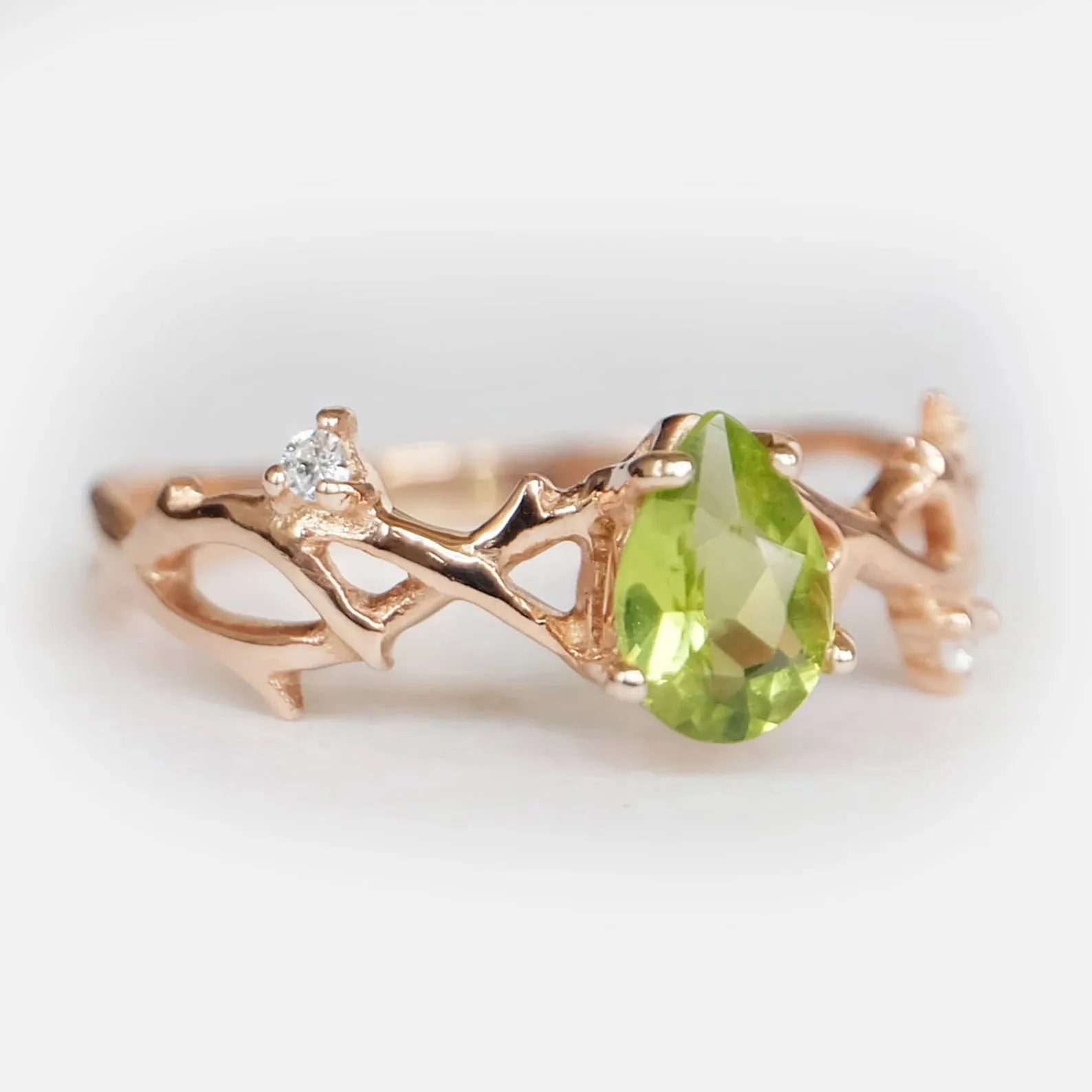 Peridot Diamond Ring Lillia