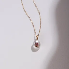 Piccolo Finestrino Collection Freshwater Pearl Pendant with Multicolored Sapphire